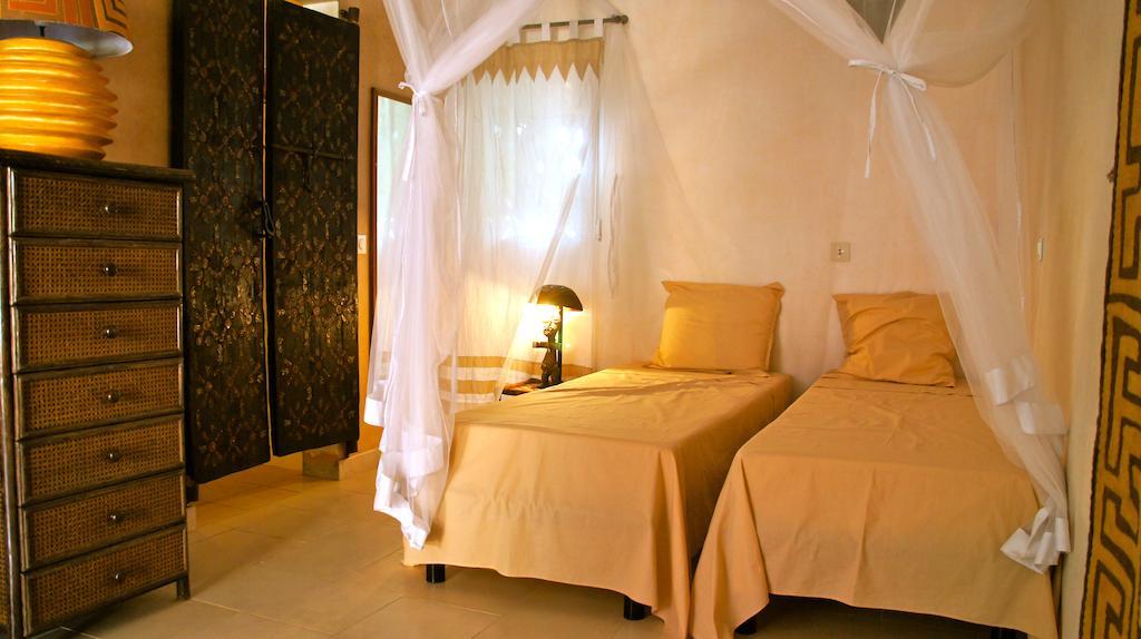 Hotel Le Clos Des Papillons Сали Портудал Стая снимка