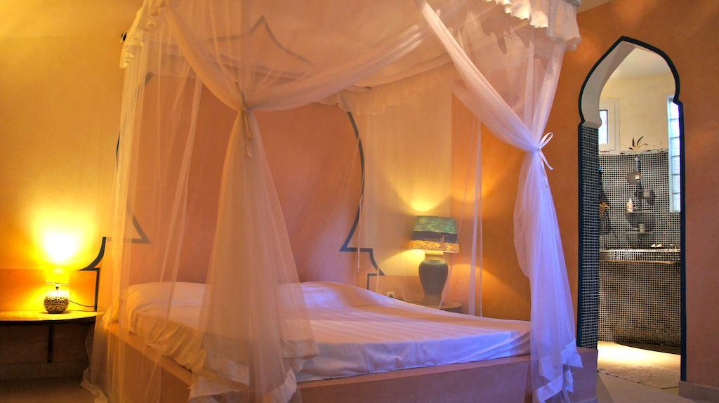 Hotel Le Clos Des Papillons Сали Портудал Стая снимка